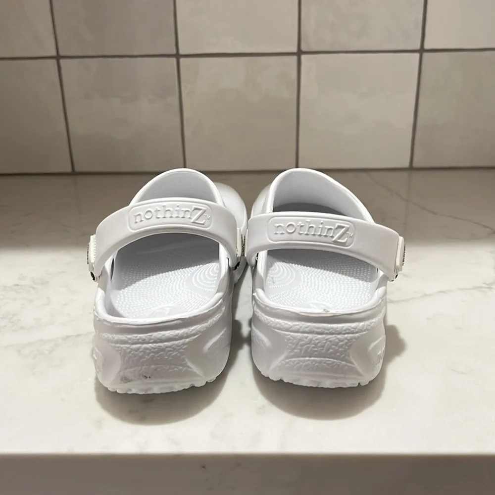 NWOT{nothinZ}Sz L8, JR 6 white Clog - Picture 5 of 8